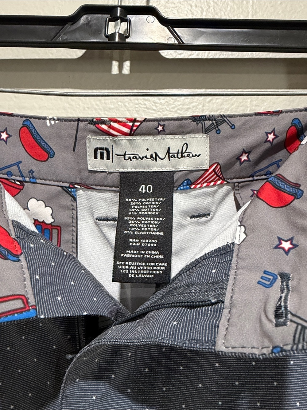 Travis Mathew Grey Microdot Golf Shorts with American 🇺🇸 Theme Inside Pocket - Picture 3 of 5